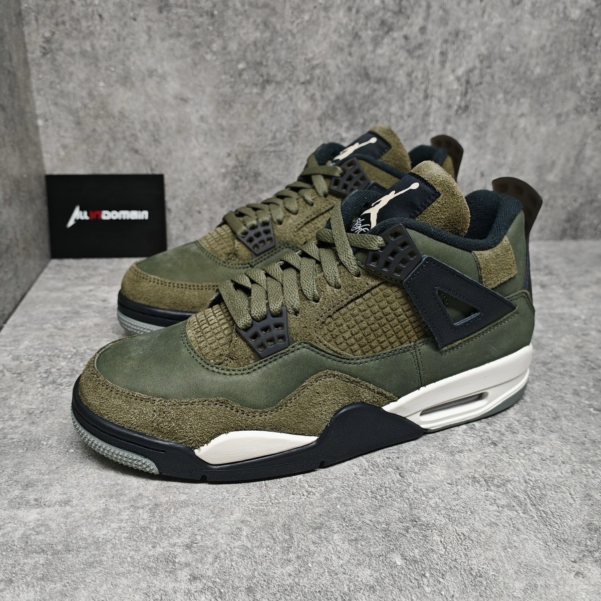 Jordan 4