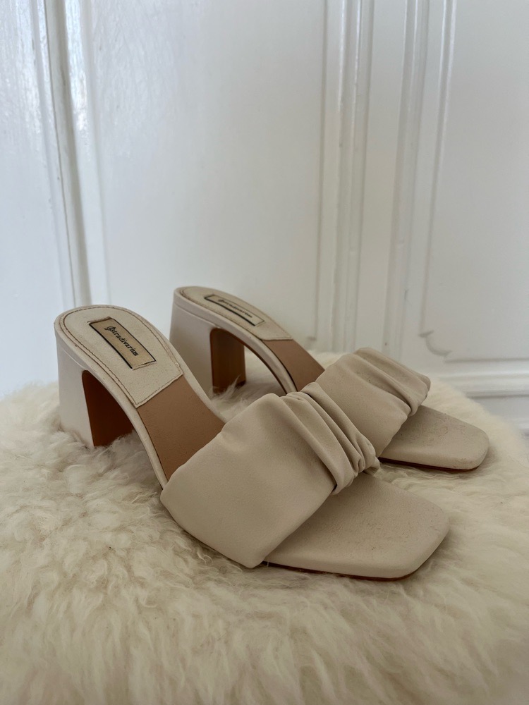 Talons Stradivarius 