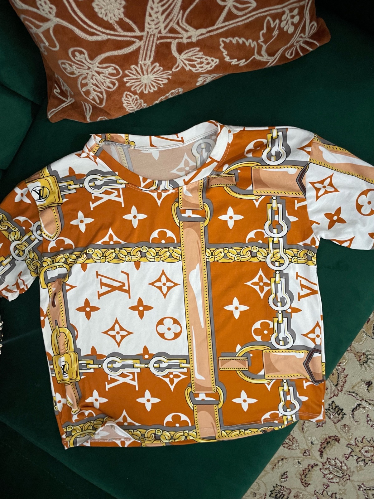 T-shirt très chic à manches courtes avec un imprimé abstrait style créateur