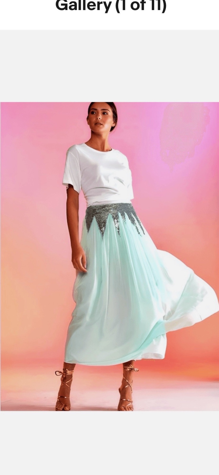 Jupe longue plissée Cynthia Rowley en soie couleur menthe avec une taille ornée de sequins scintillants