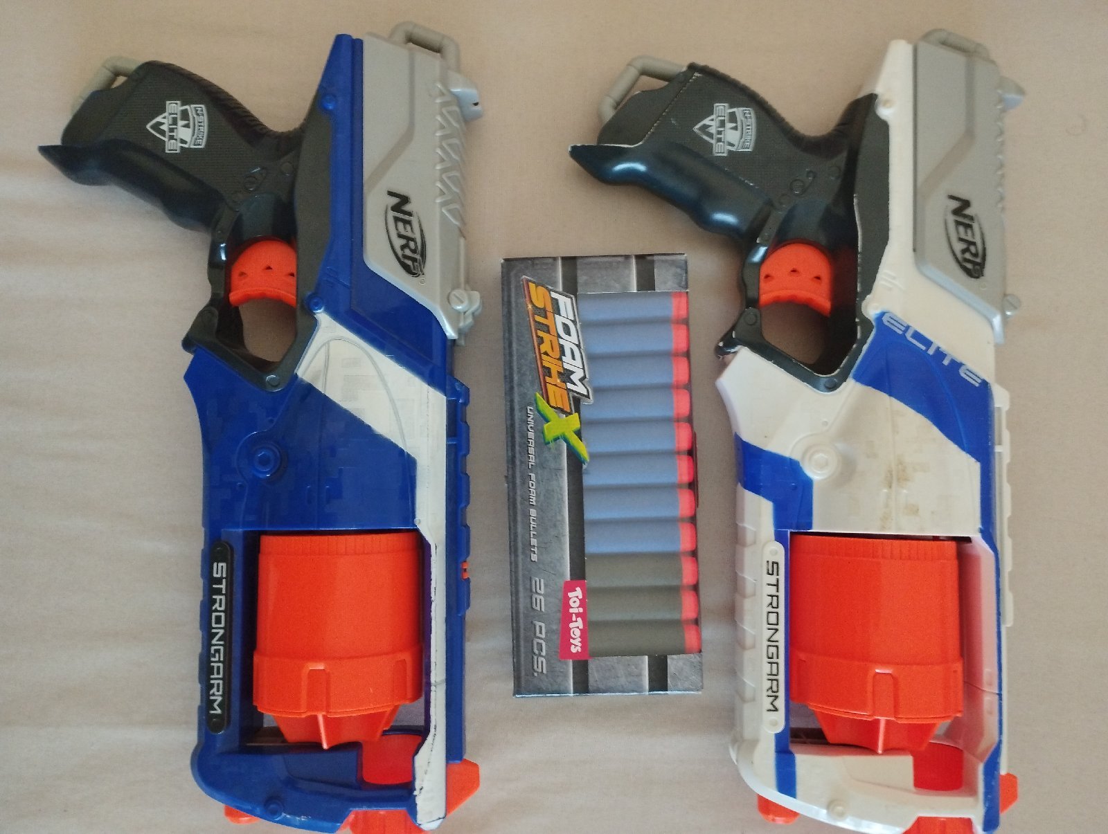 Nerf StrongArm duo + recharge 