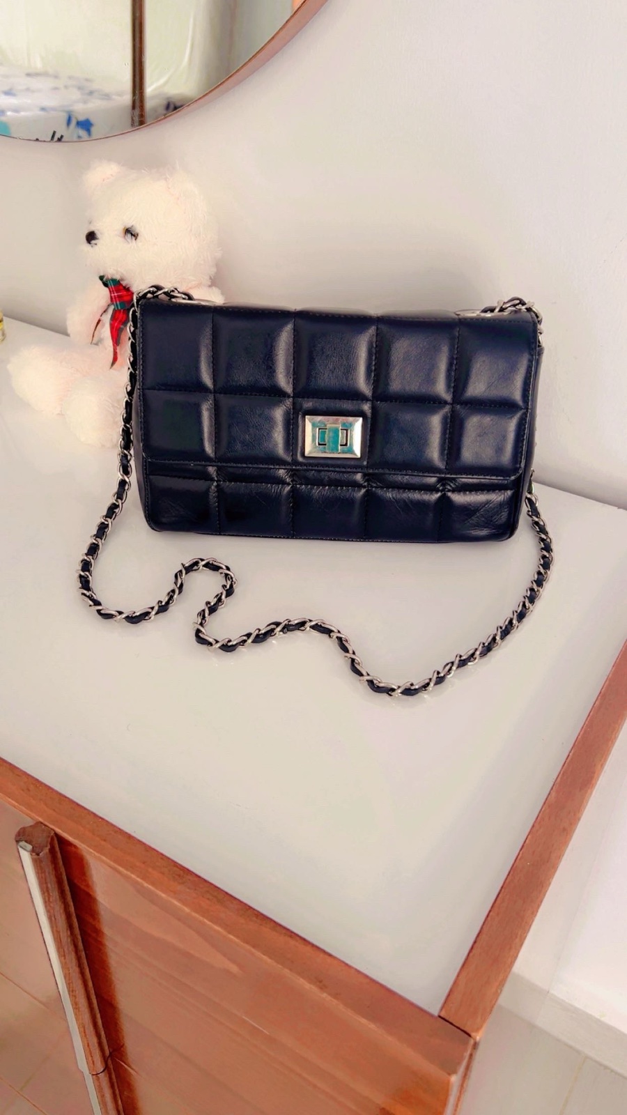 Sac a bandouliere tres chic