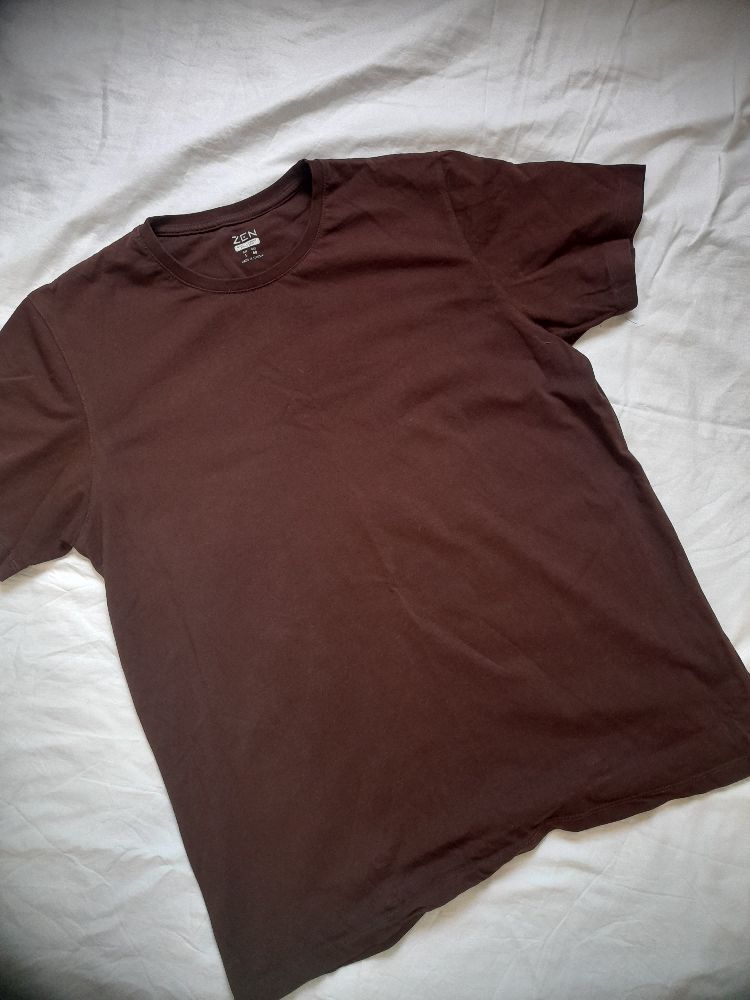 T-shirt marron 