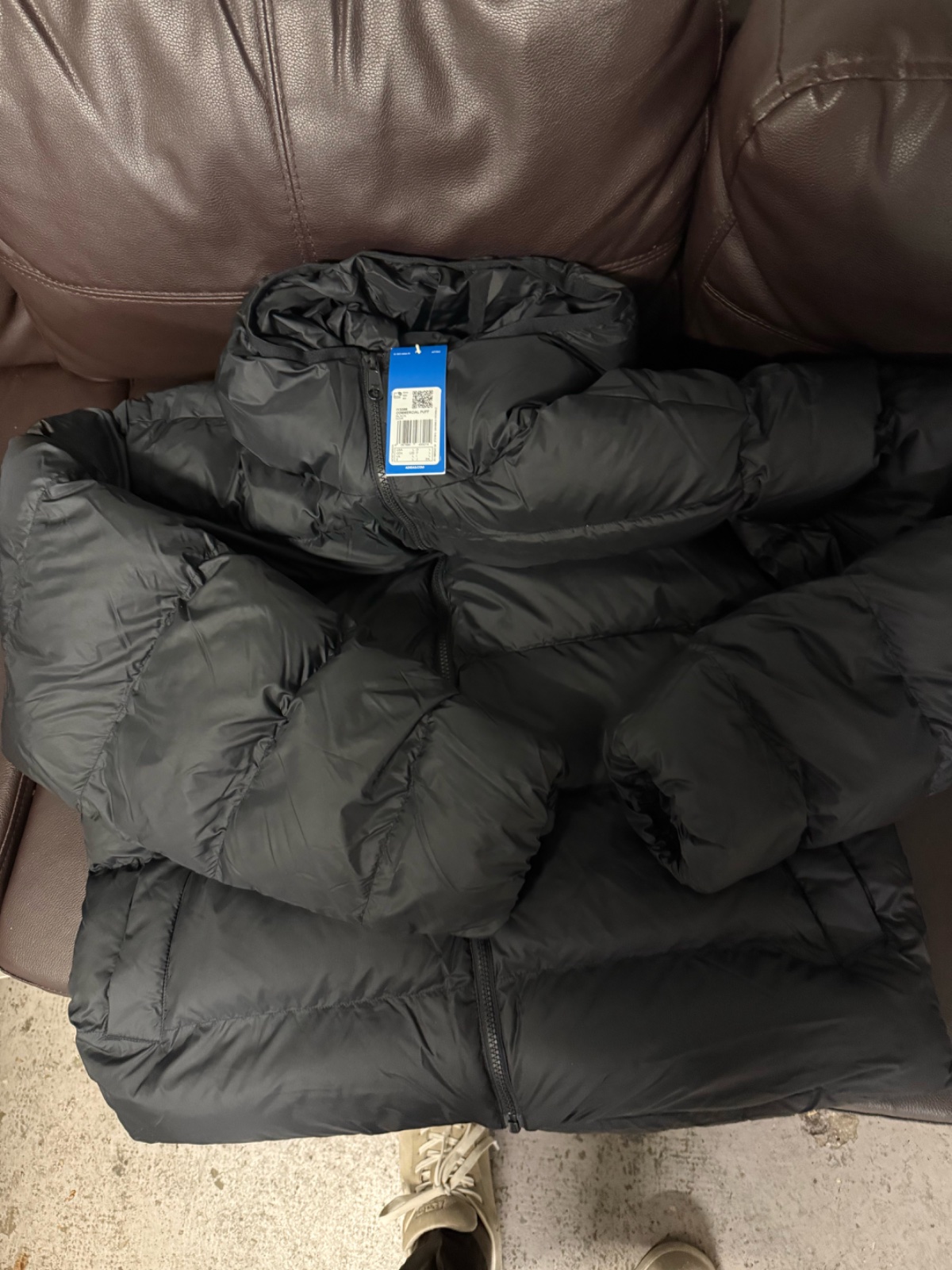 Doudoune adidas taille M et L
