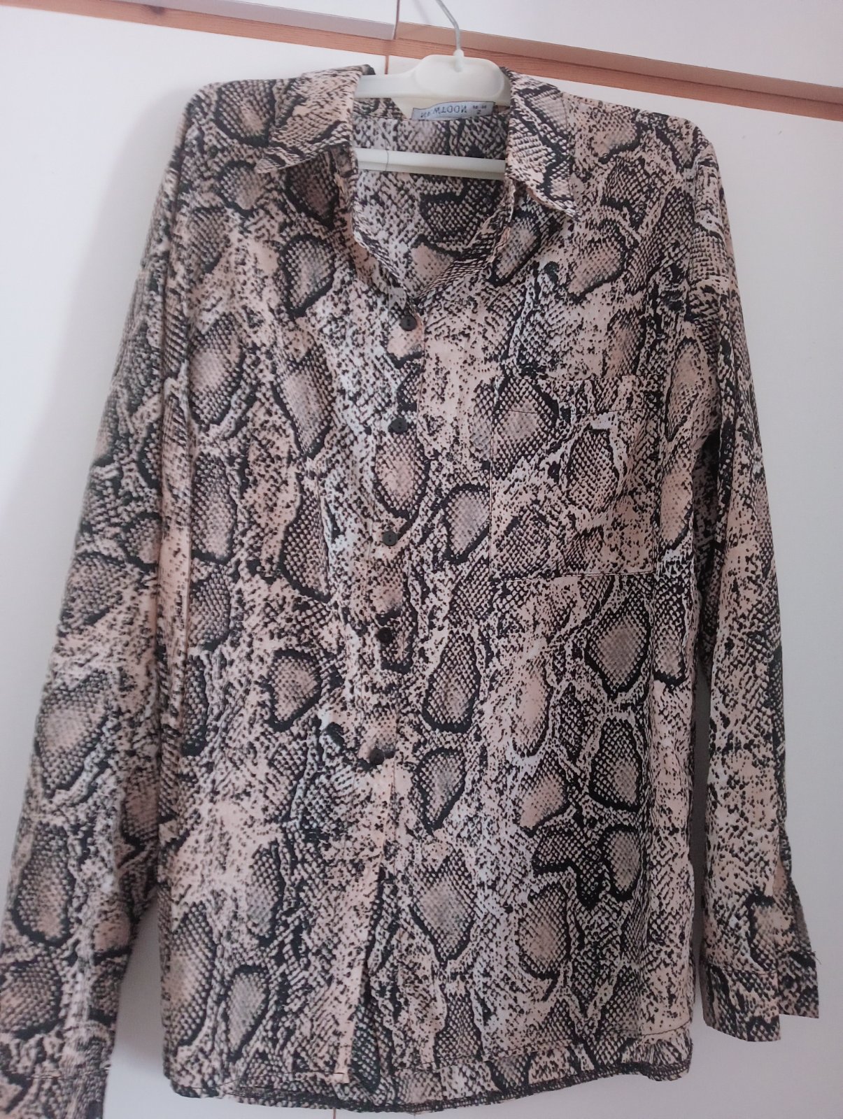 Chemise serpent 