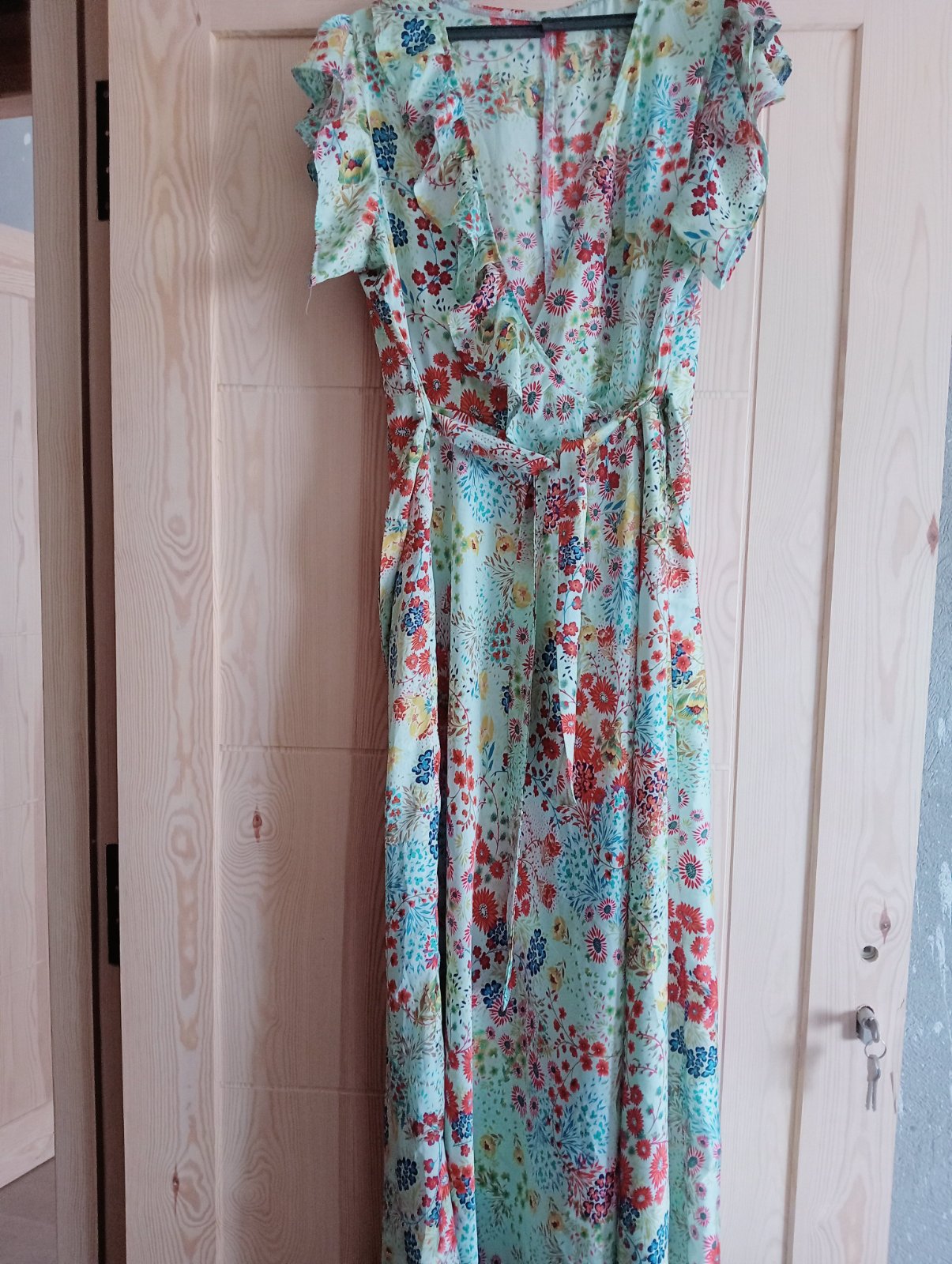 Robe longue et cloche multicolore khfifa 💙💚🩷