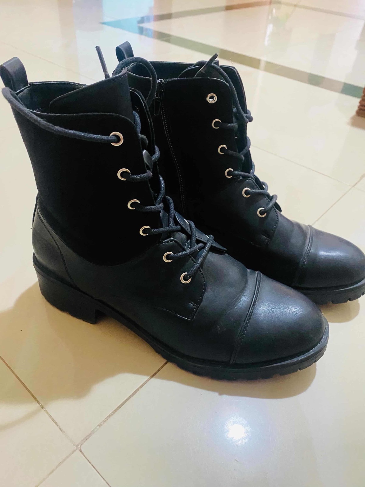 Boots 