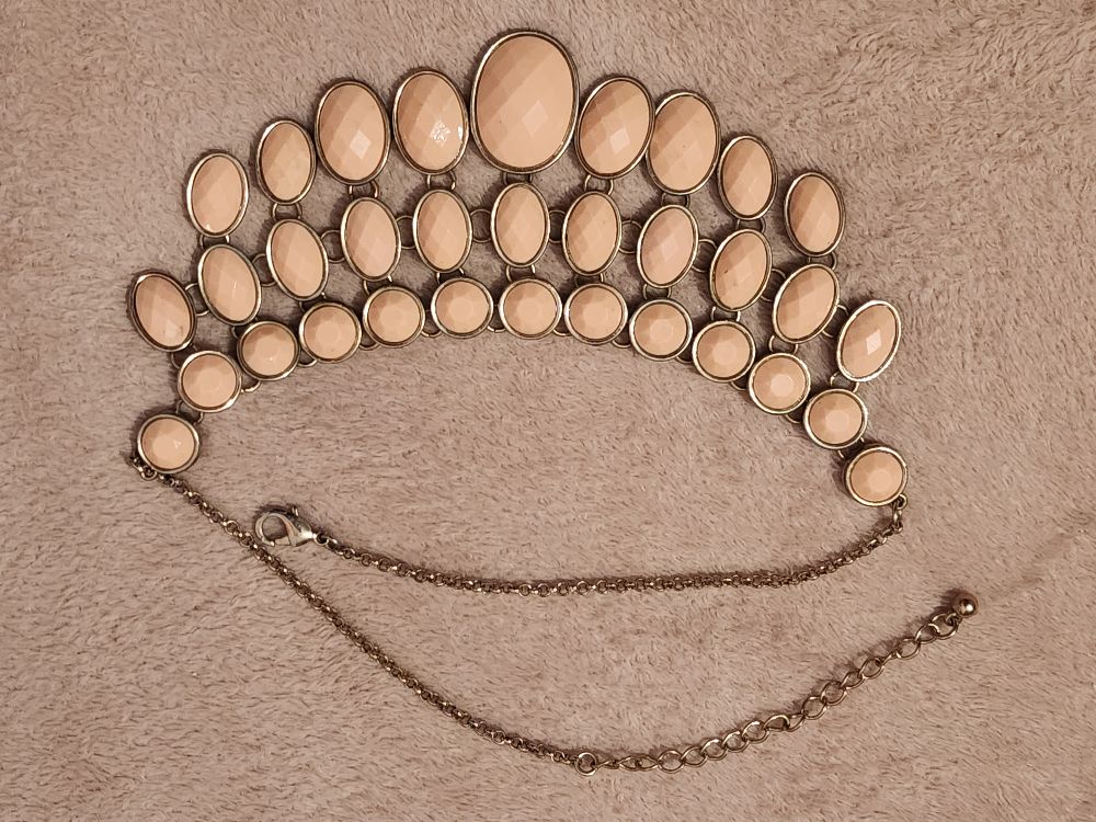 Collier fantaisie