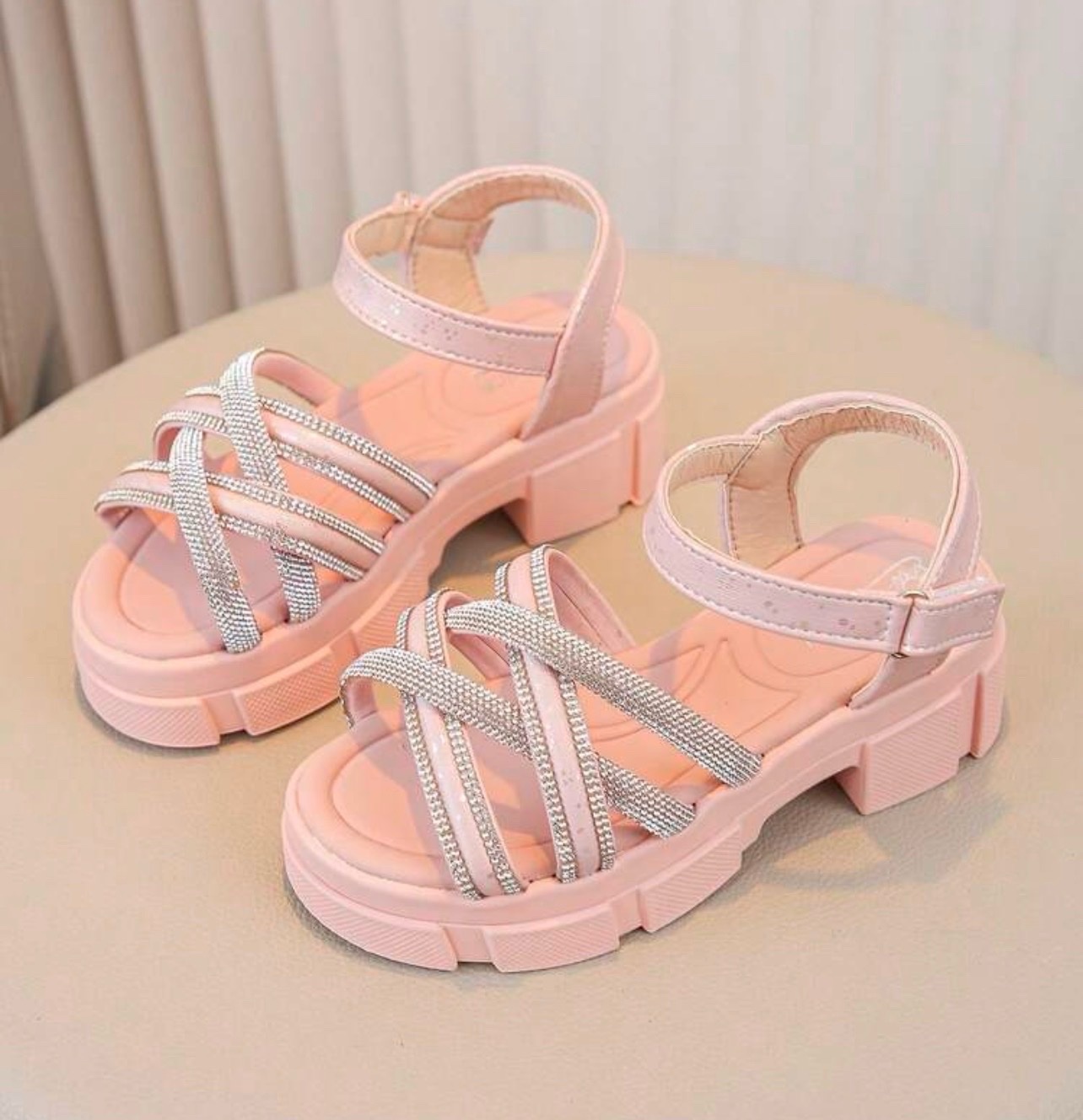 Saldal fille avec strass