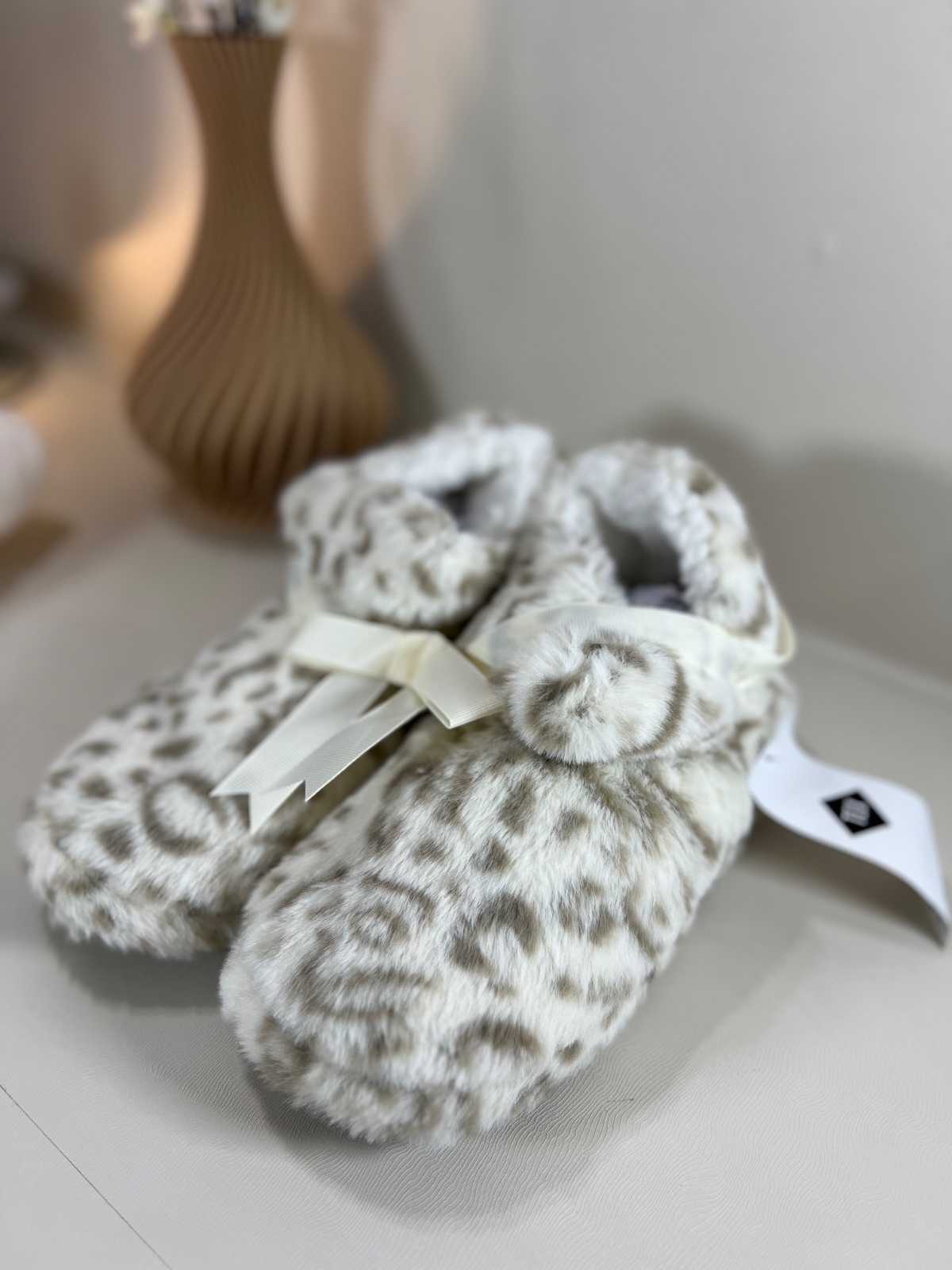 Chaussons femme léopard – Ultra doux & cocooning