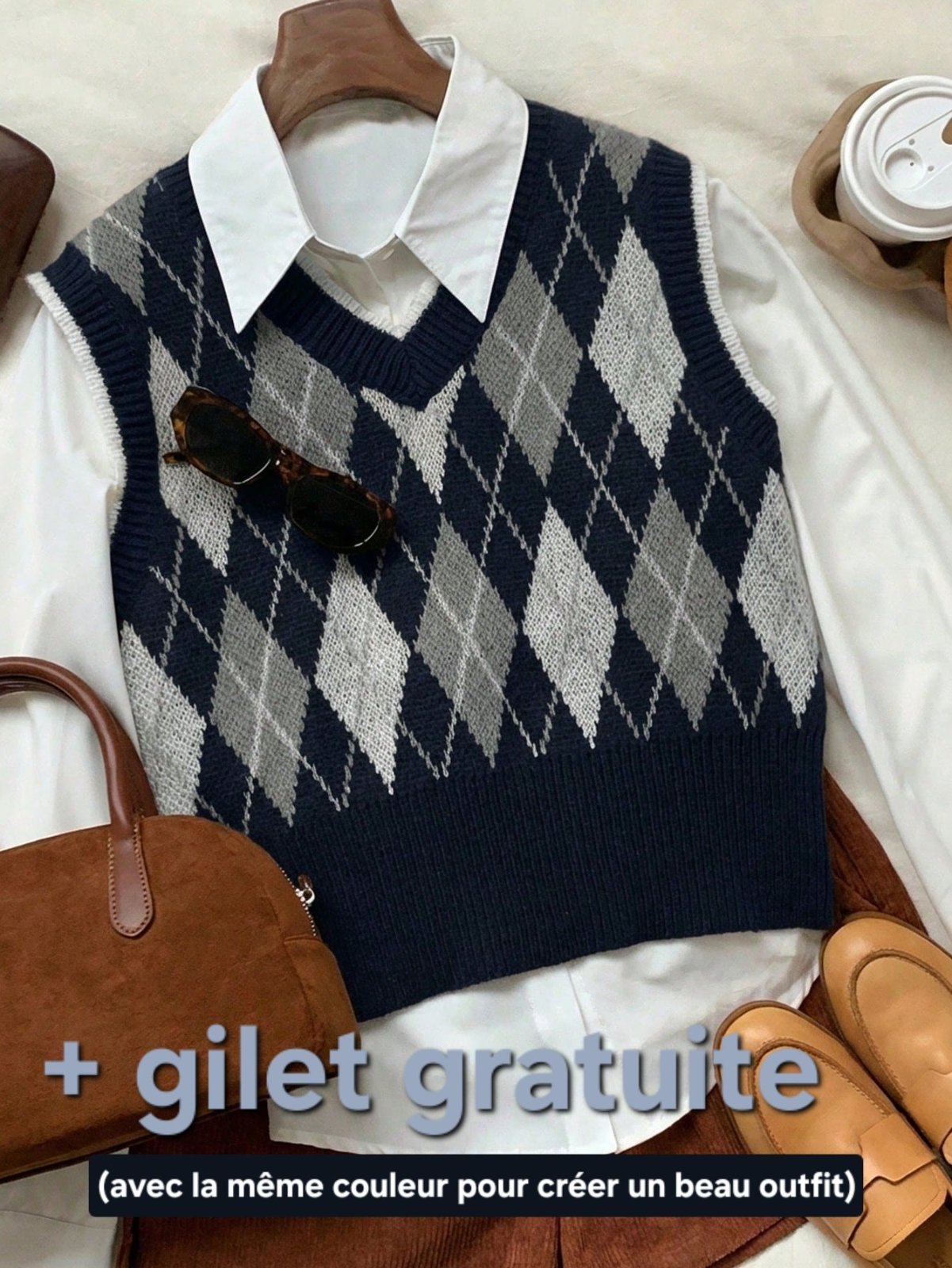 Debardeur tendance+ gilet cadeau