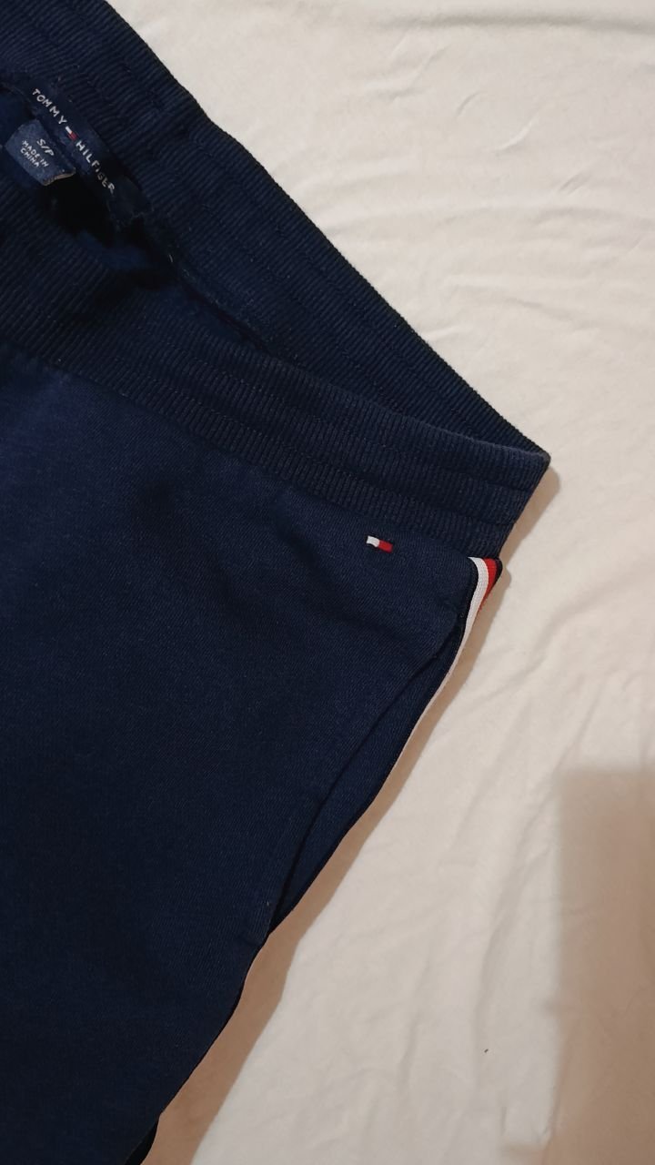 Un sweatpants 