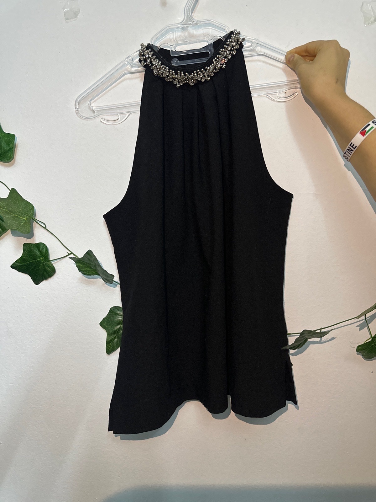 Pull noir tres coquette