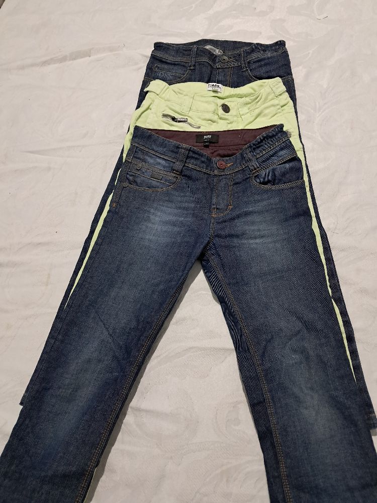 Lot de 3 pantalons hugo boss et karl lagerfeld 
