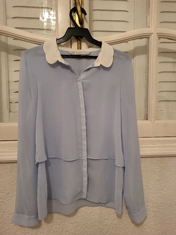 Chemisier bleu ciel ZARA - taille Xs