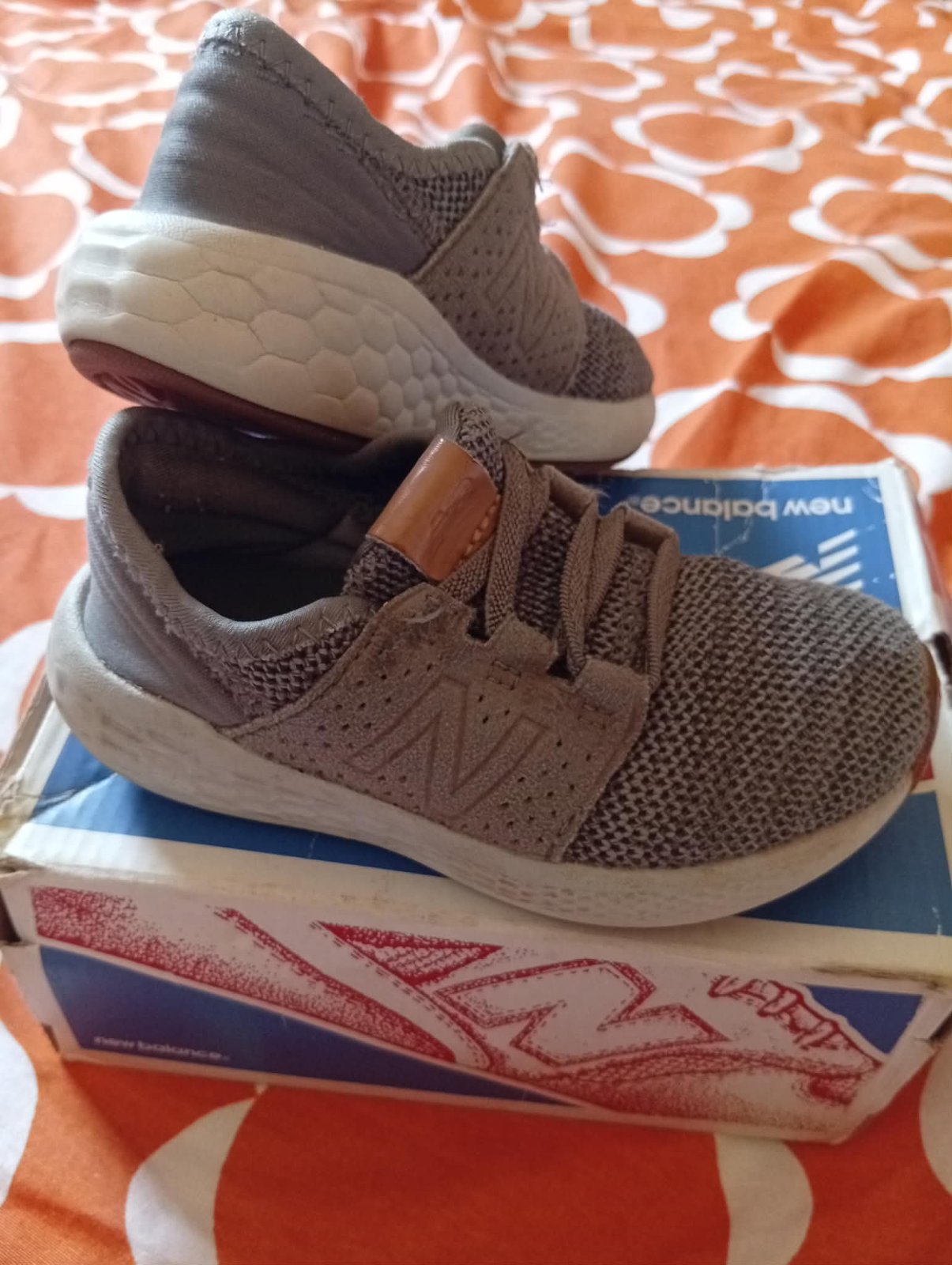Basket new balance quasi neuf