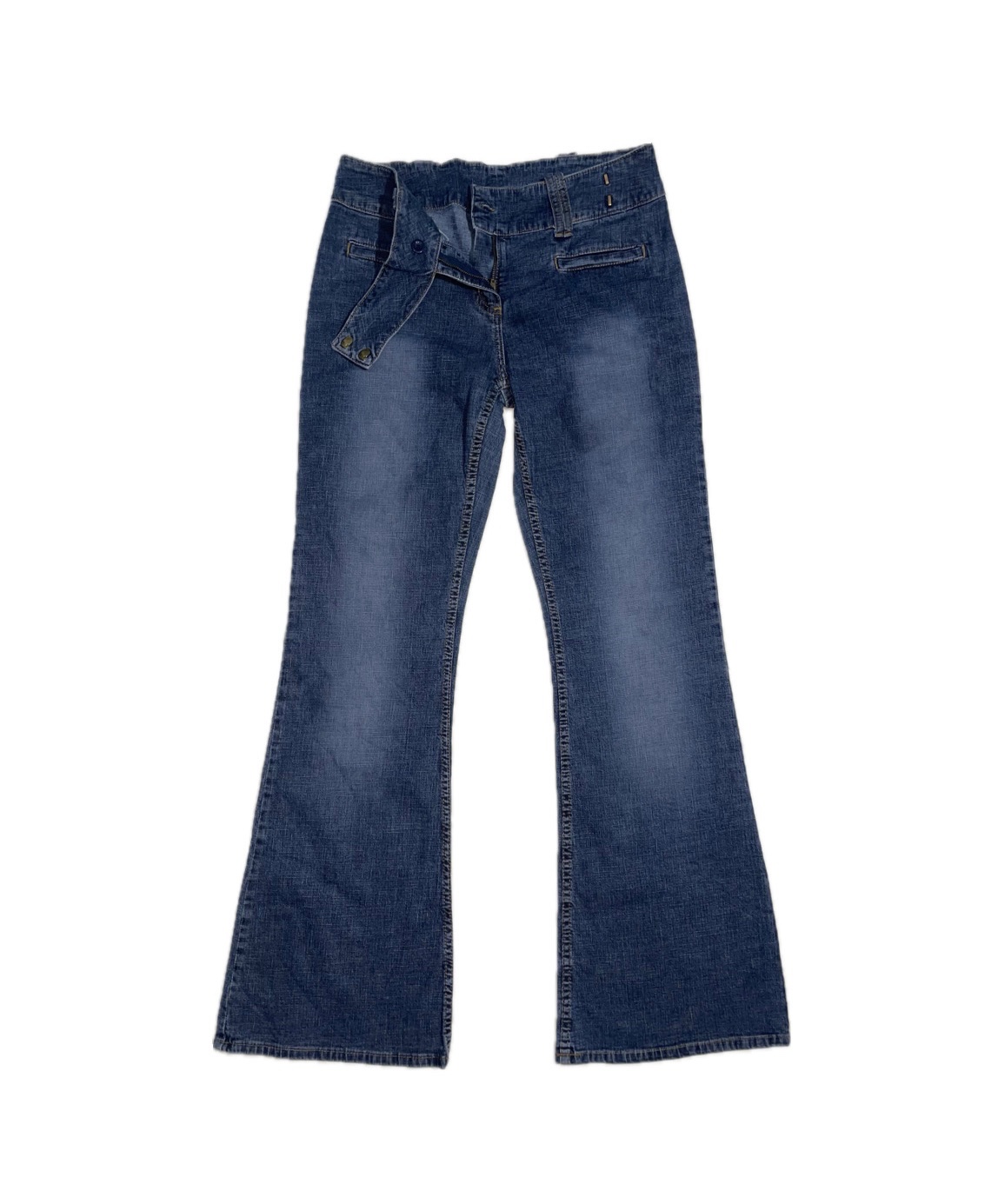 Pantalon jeans low waisted et flare