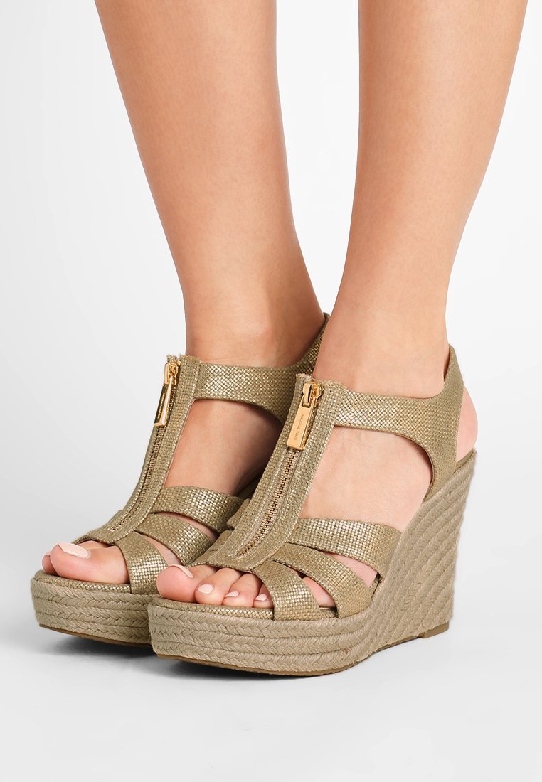 Sandales compensées gold Michael kors authentique 