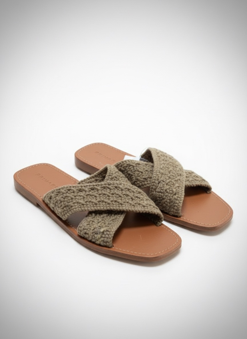 Claquette primark taille 40