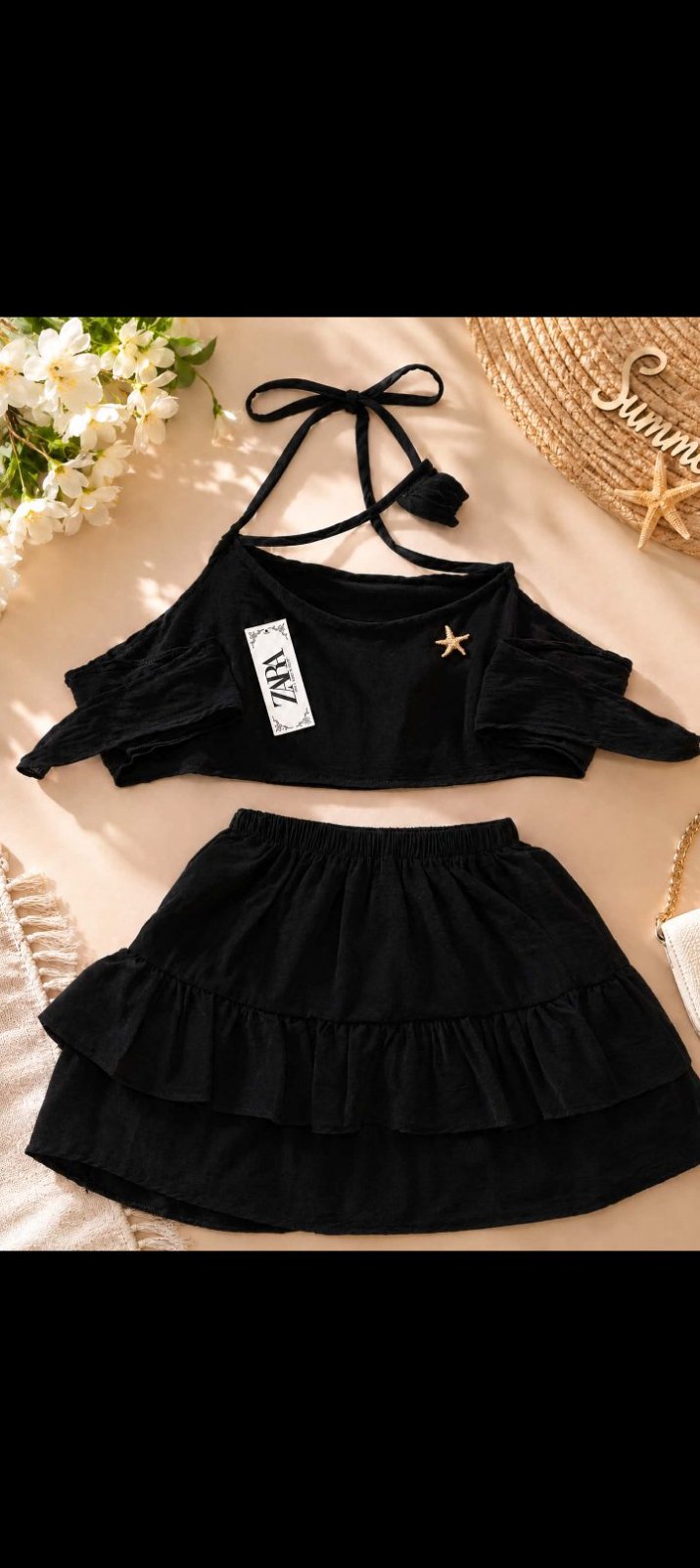 L'ensemble deux pièces idéal pour briller cet été ! 💙✨ Craquez pour ce set marine en tissu texturé : chic, léger et ultra-confortable. Le mix parfait de style et de fraîcheur. Un must-have absolu pour votre valise ! 📏 Tailles disponibles : 38, 40, 42, 44.