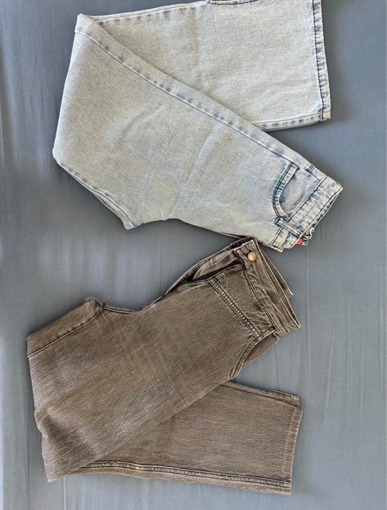 2 pantalons 👖