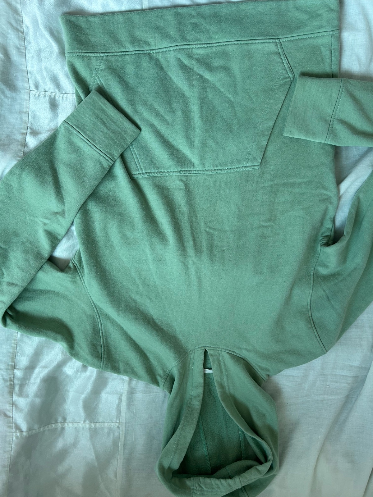 Sweat vert pastel confortable 