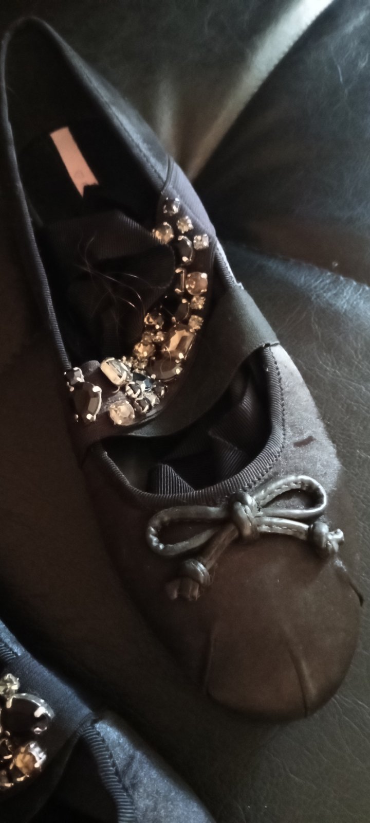 Ballerine Noir motîvi