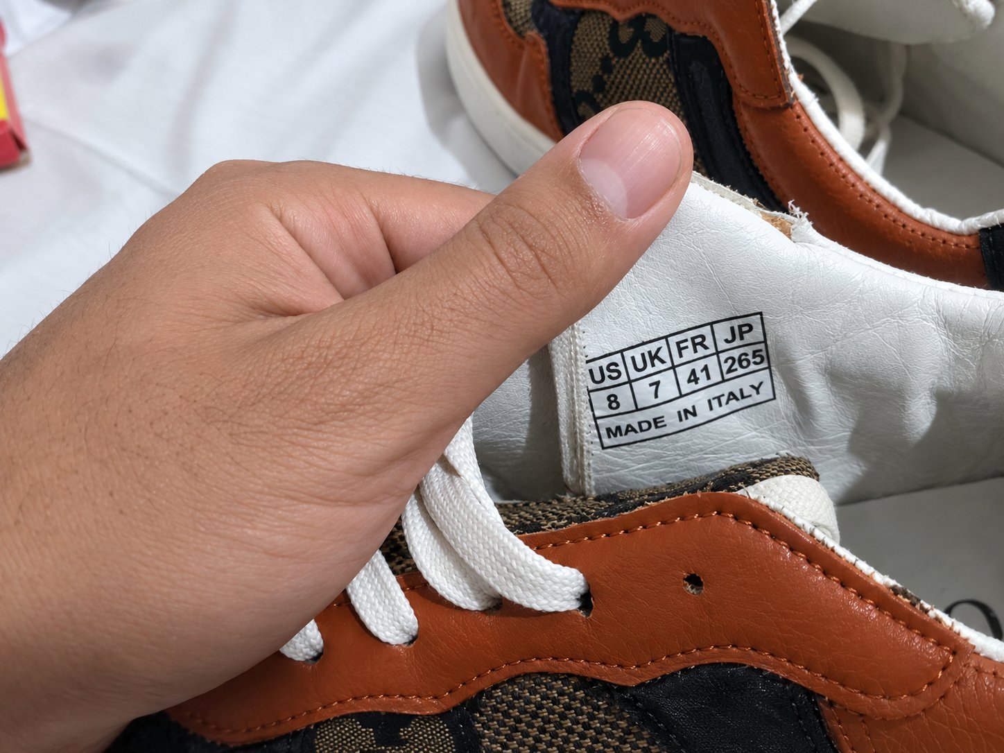 Chaussures Gucci en état quasi neuf  