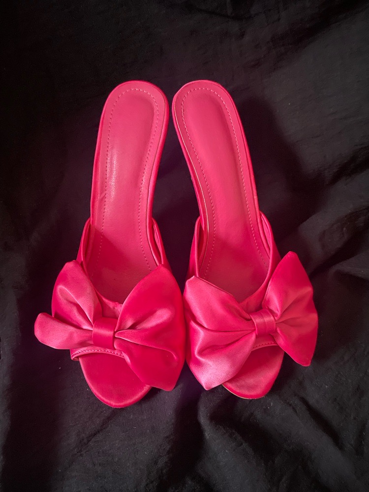 High-Heeled sandals with a big butterfly bow in Pink Fuchsia