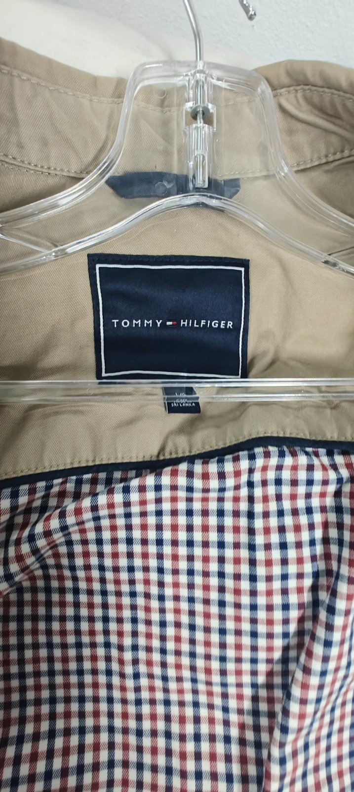 Gilrt Tommy Hilfiger neuve beige