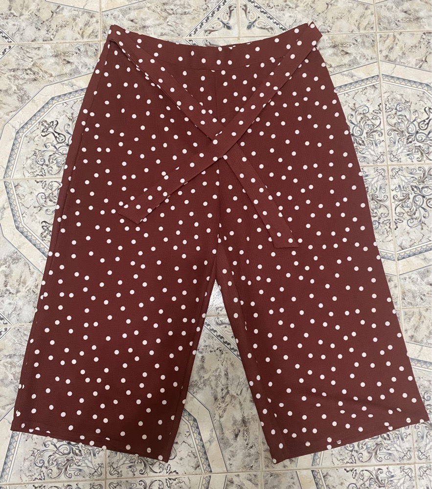 pantalon large a cheville rouge beique 