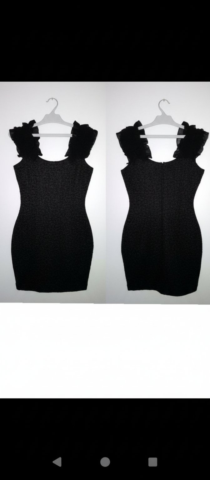 Robe soirée noir trés bonne état 
