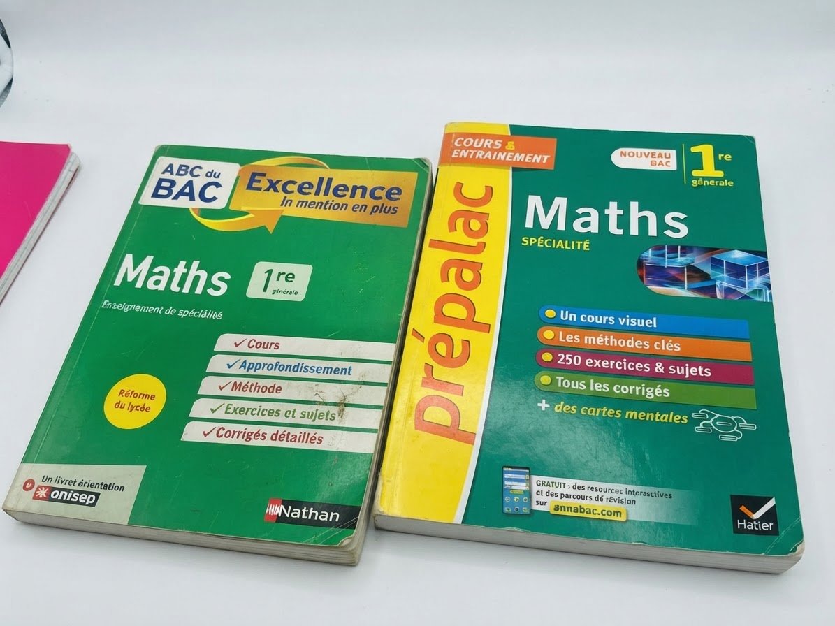 Cherche ces deux manuels 