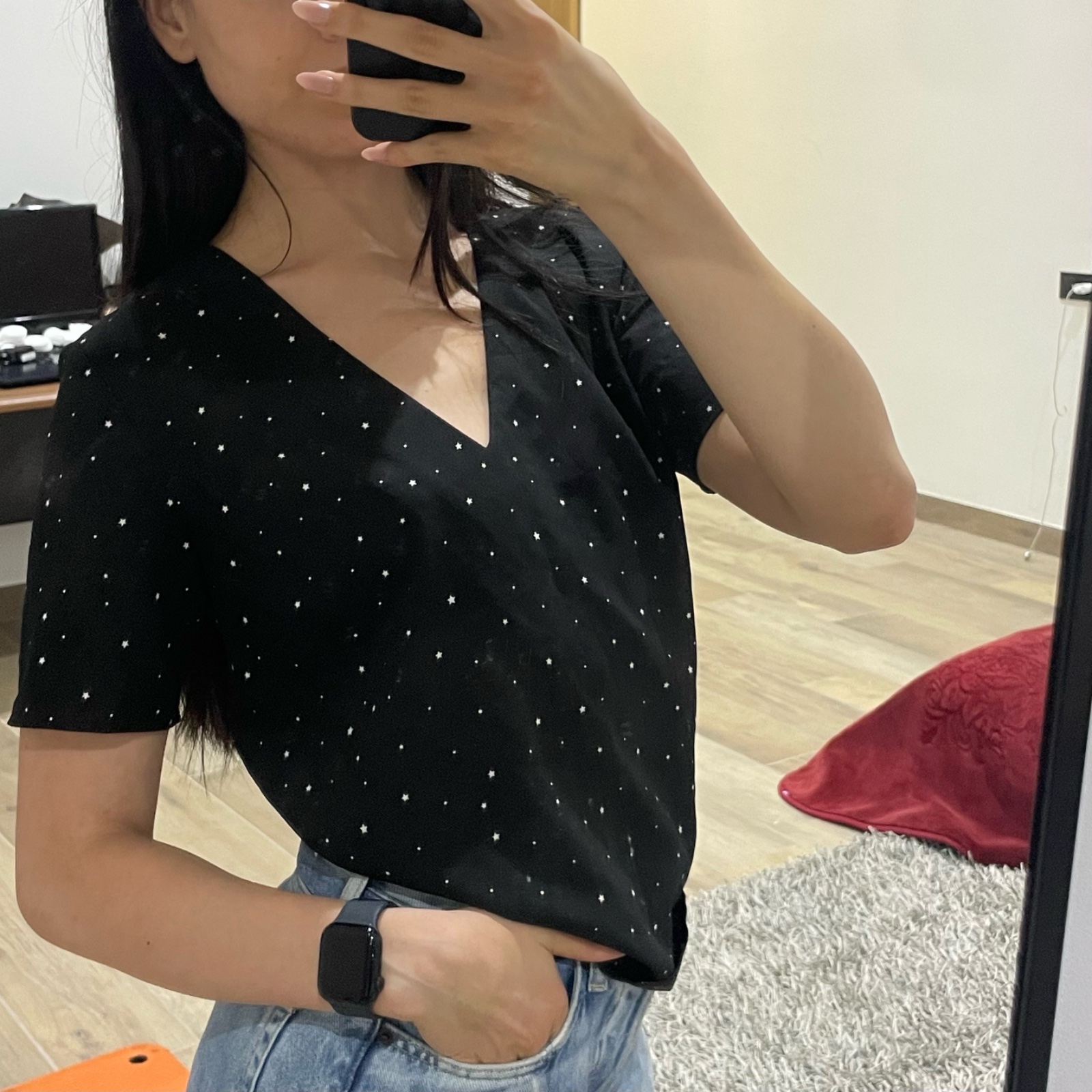 T shirt noir avec etoiles blanches