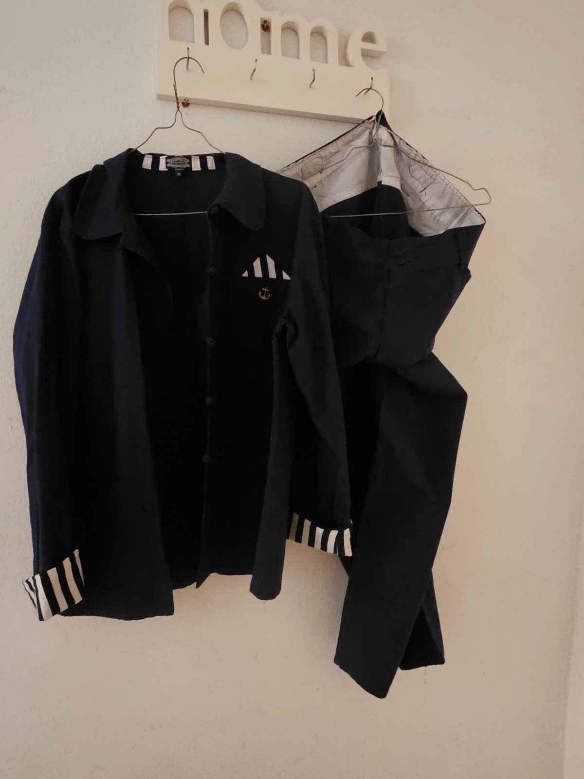 💙🤍 À VENDRE – ENSEMBLE MARIN POUR HOMME ⚓✨
