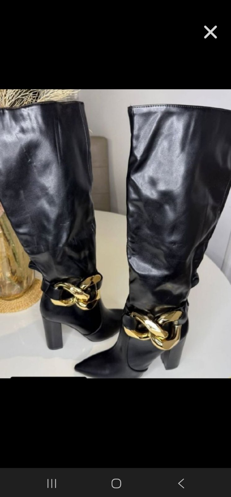 Bottes noires mi-longues  – Chic 