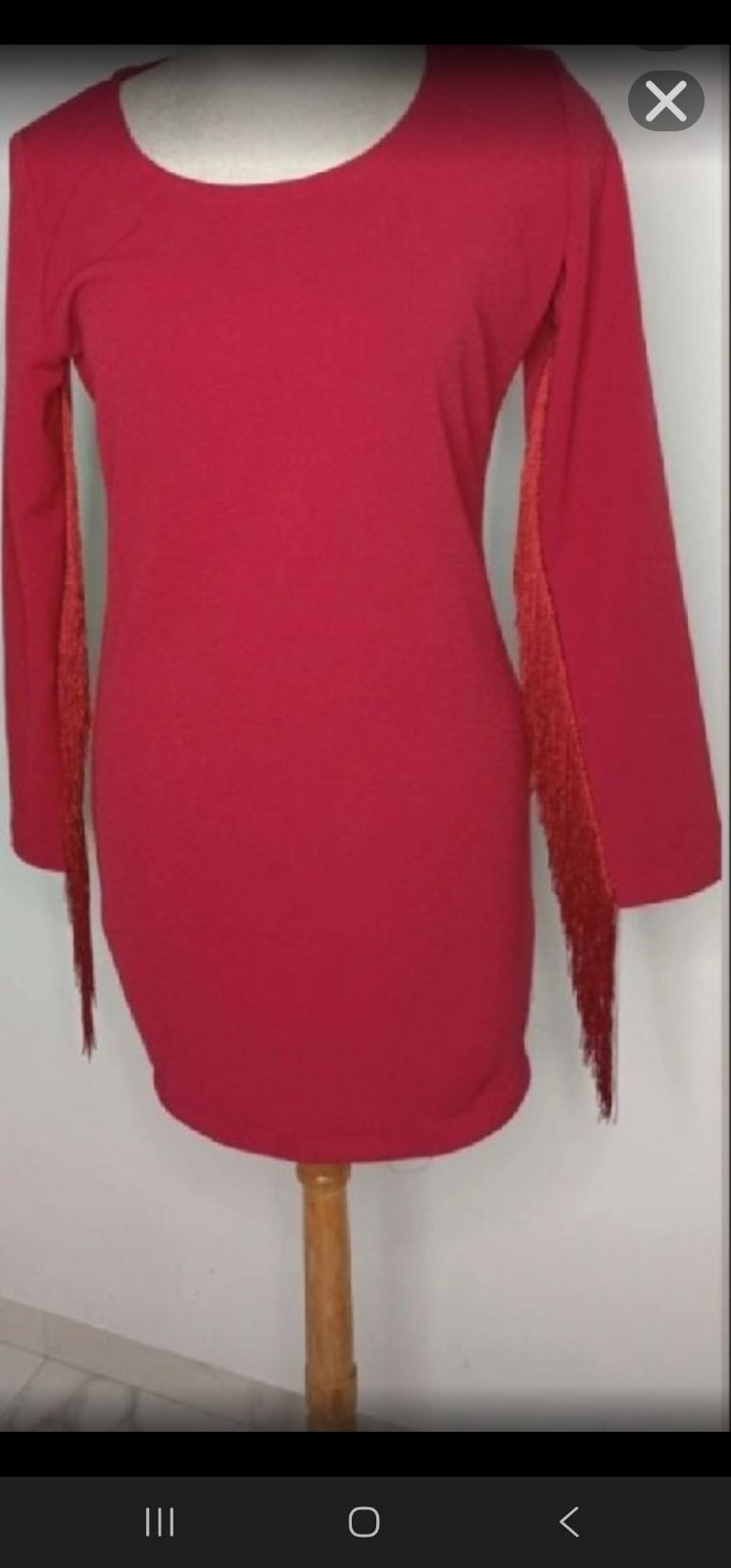 Robe rouge courte – Sexy et élégante