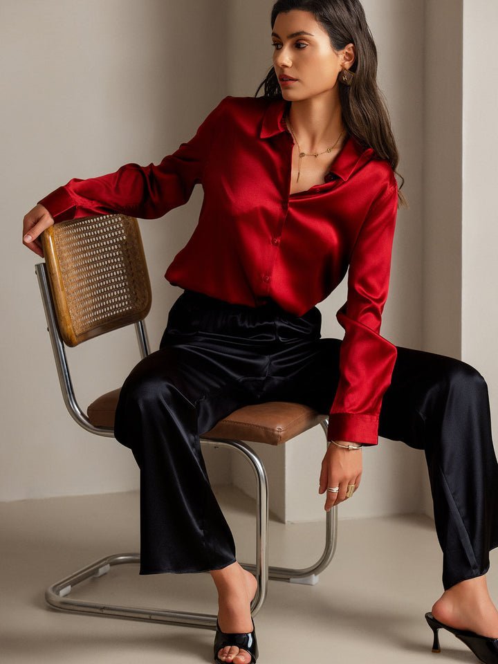 Chemise satinée rouge 