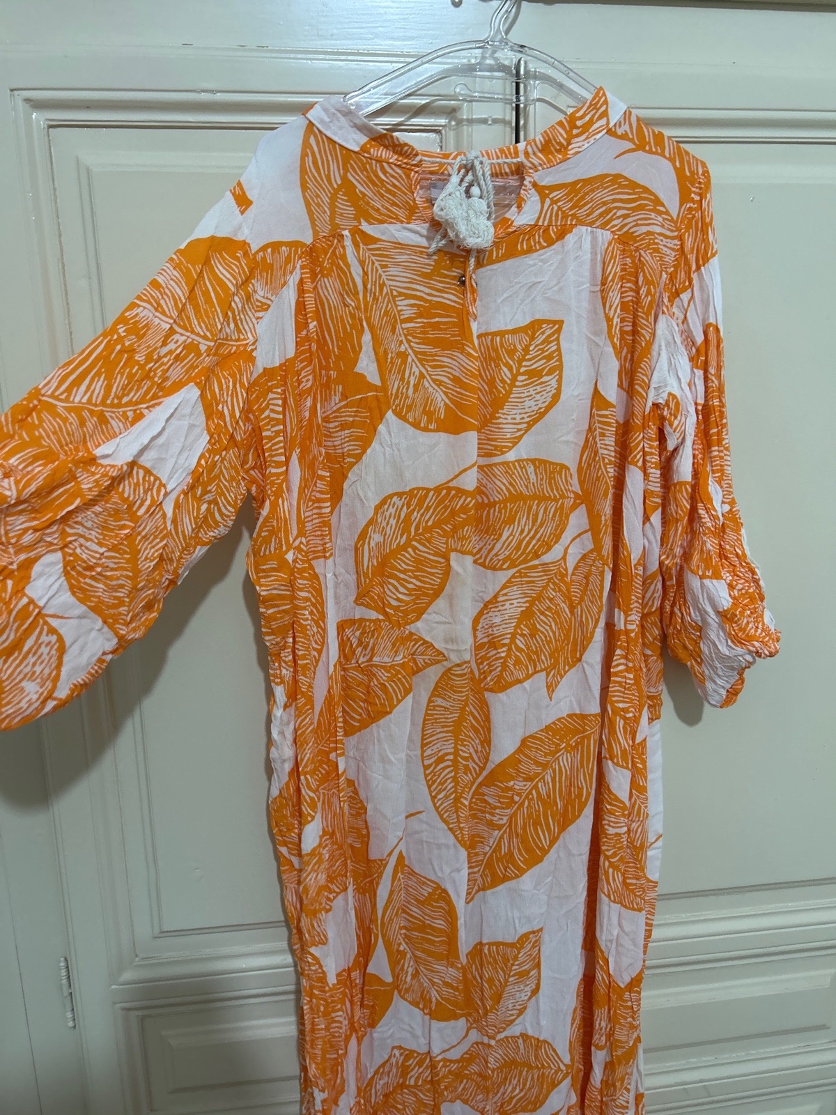 Robe fluide orange et blanc  