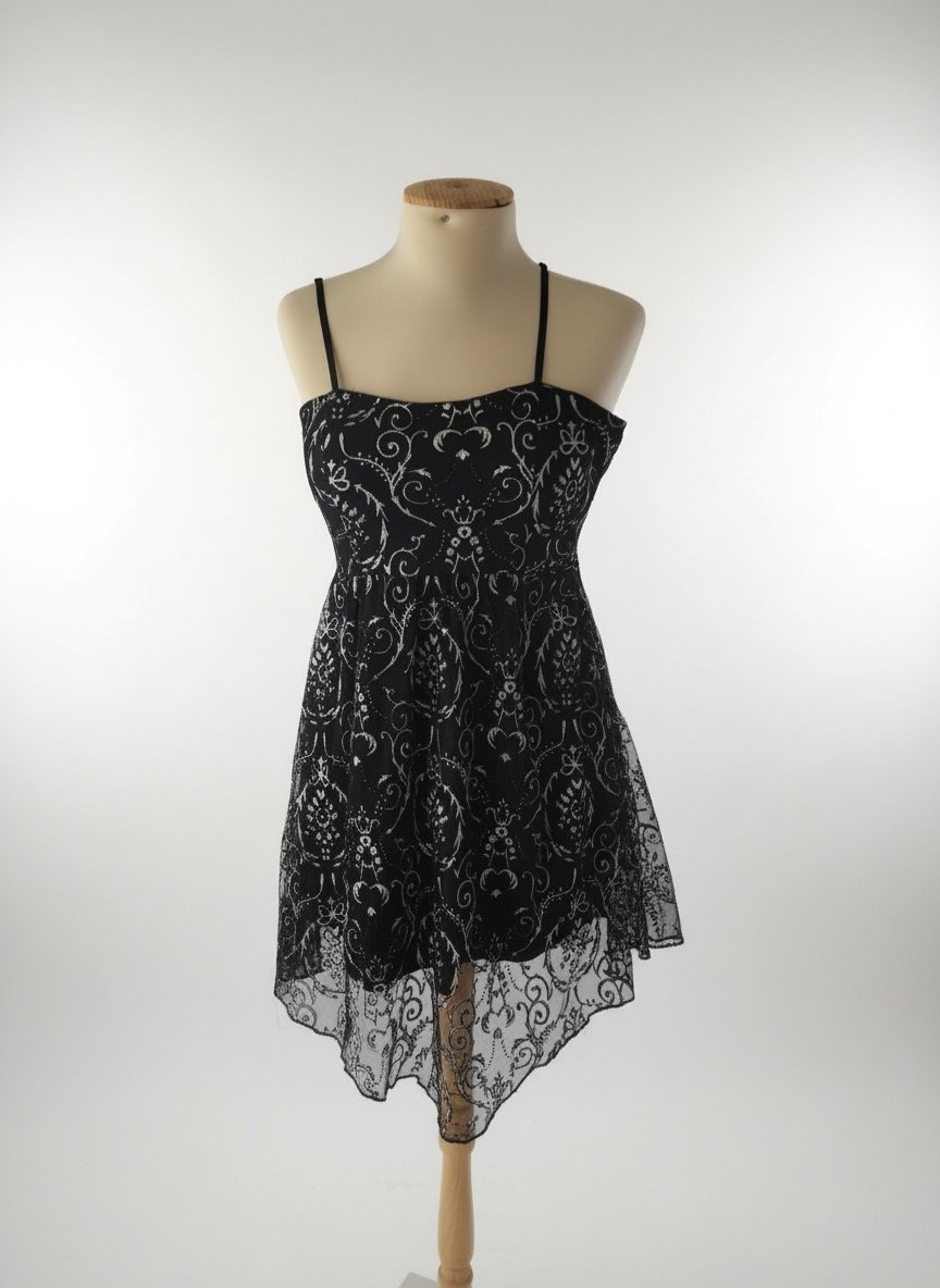 Robe noire argent 