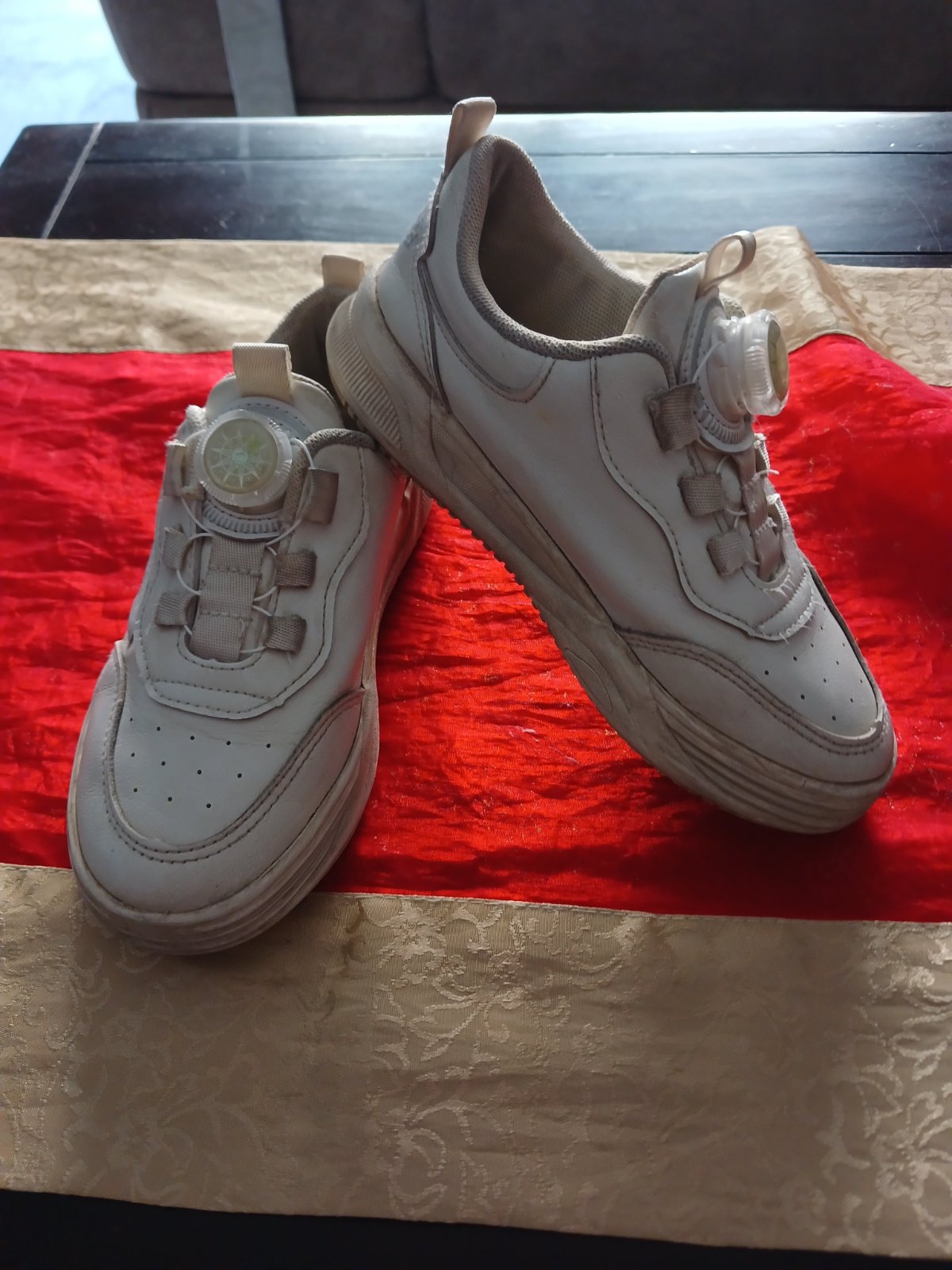 Baskets pour filles pointures 34 