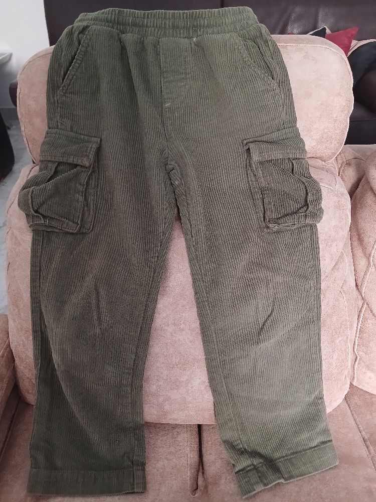 Pantalon pour garçons Ghattifa de KIABI 8ans 🚶‍➡️🚶
