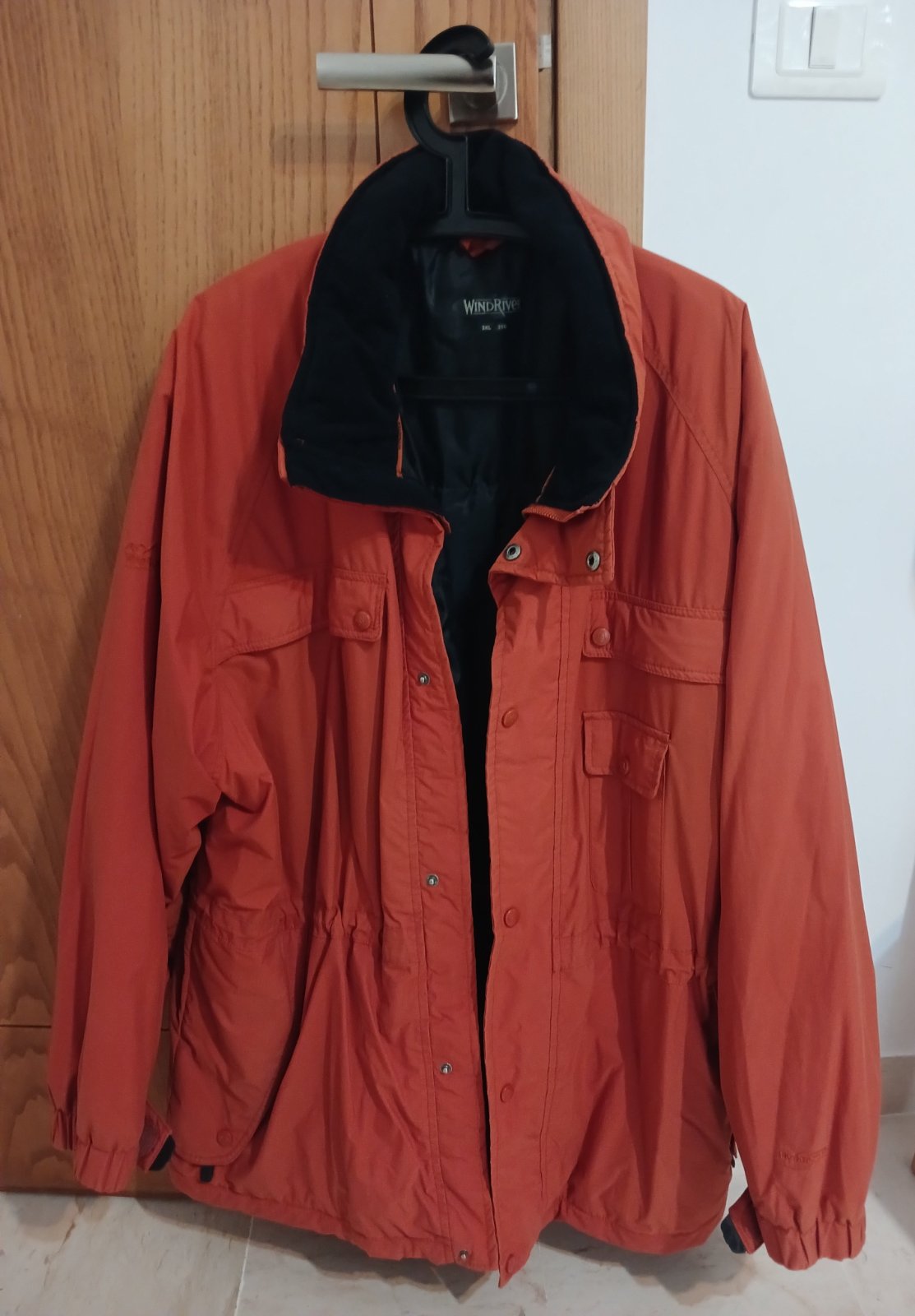🤎🧡PARKA HOMME avec doublures épaisses col en velours des poches a l'extérieur et l'intérieur  taille 3XL🧡🤎