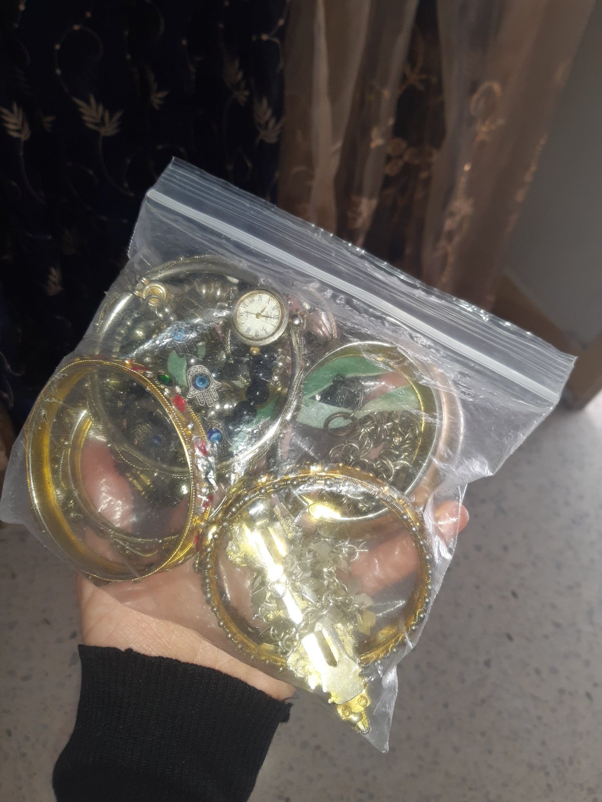 Mystery Jewelry 