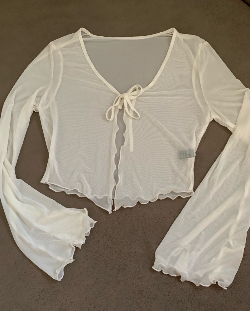 Haut blanc en promo!!