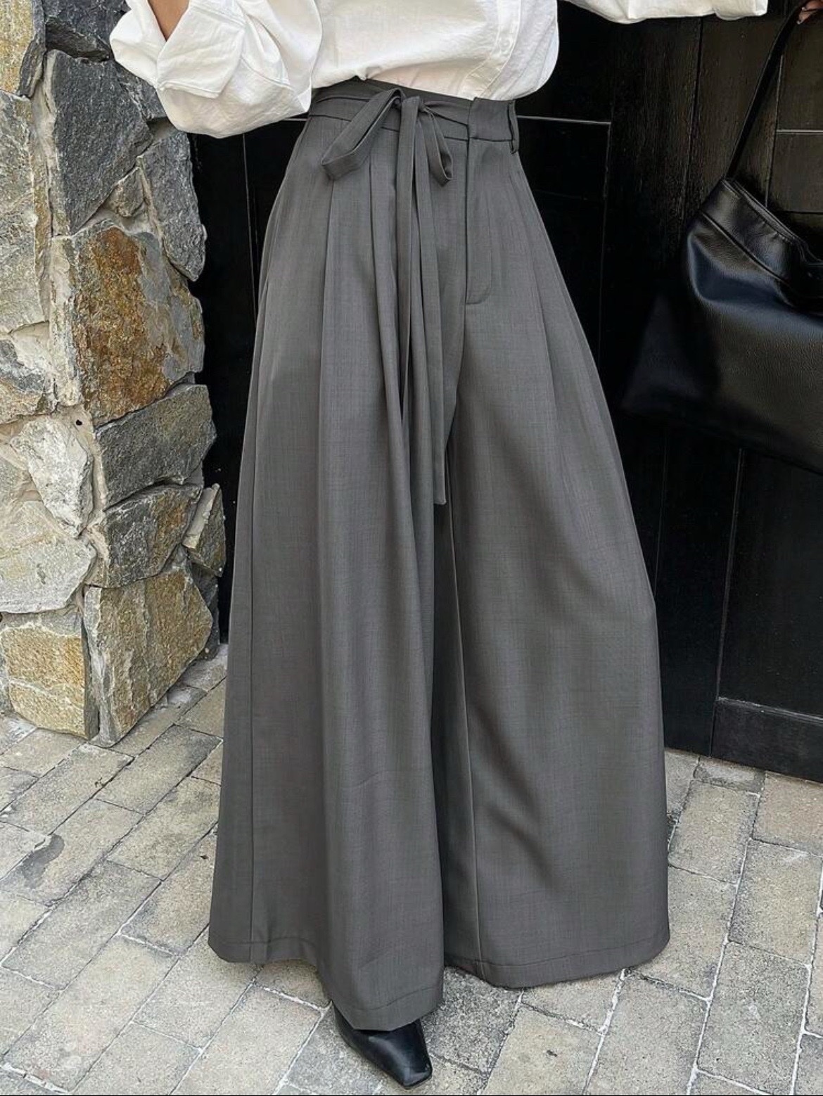 Wide leg pants