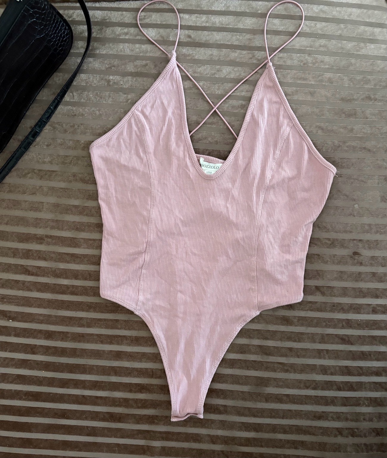 Body femme rose côtelé dos croisé