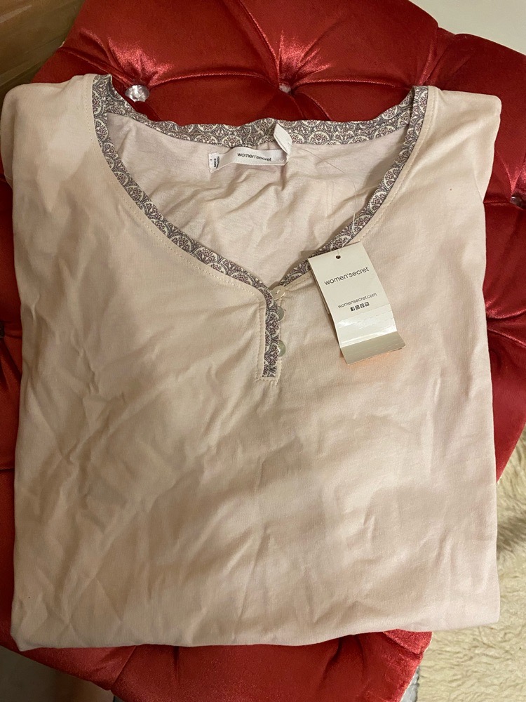pull en rose 