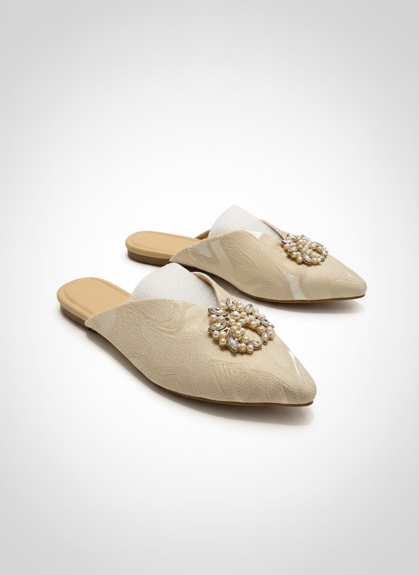 Chaussures beige ( style balgha)