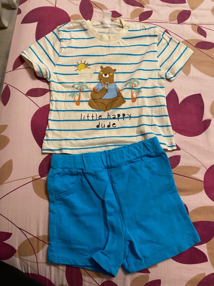 Tenue pour enfant ( 2 pieces )